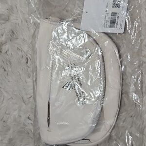 Lululemon NWT All Night Festival Bag *MICRO